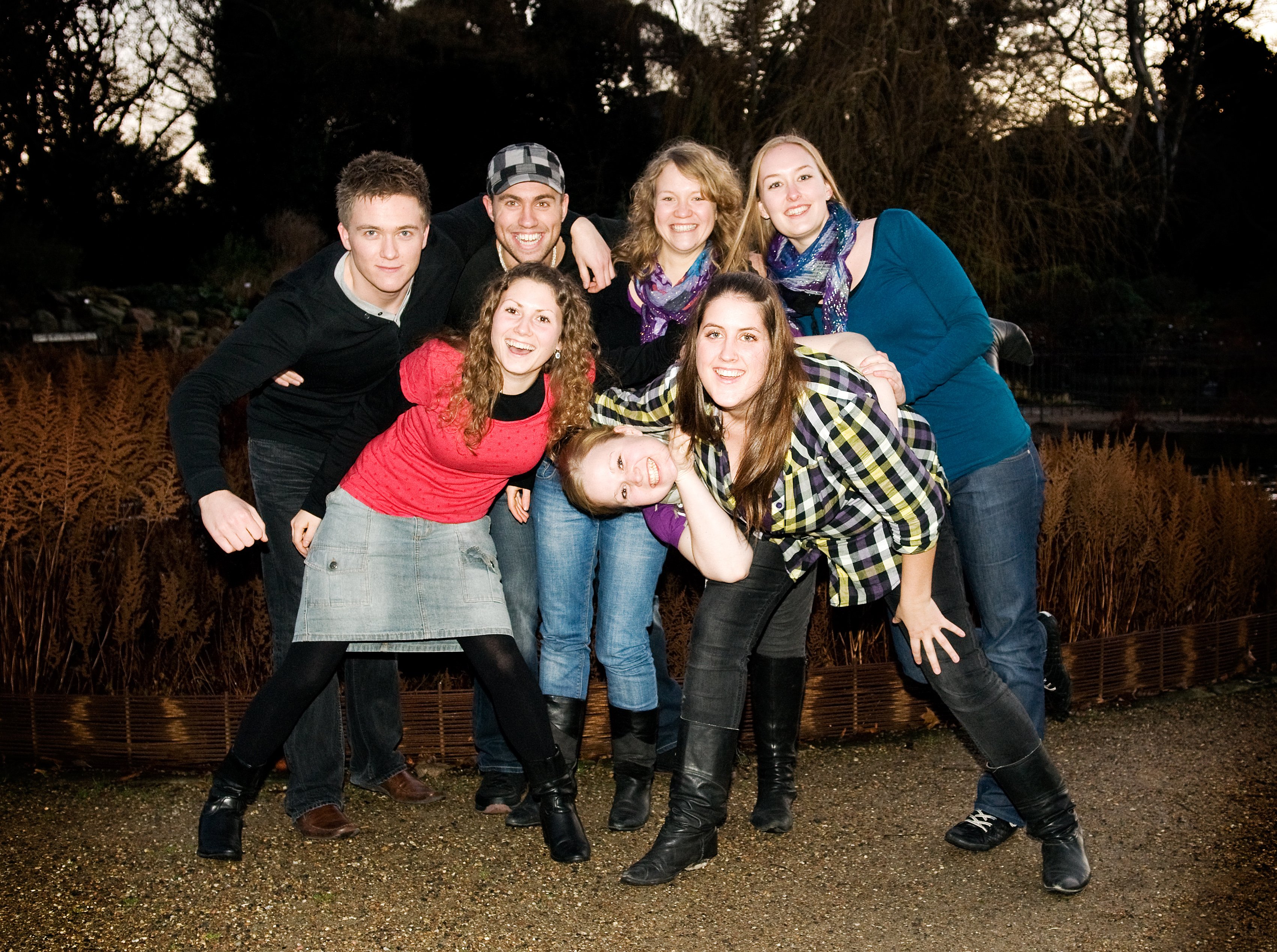 MADLYSTEN - er skrevet af Mia Irene Kristensen, Laura Weenink, Louise Bjerrum Jørgensen, Michael Skovhus, Gitte Øllgaard Larsen, Trine Matthiesen Schmidt Fredsøe og Bjarke Dall Jørgensen. 
