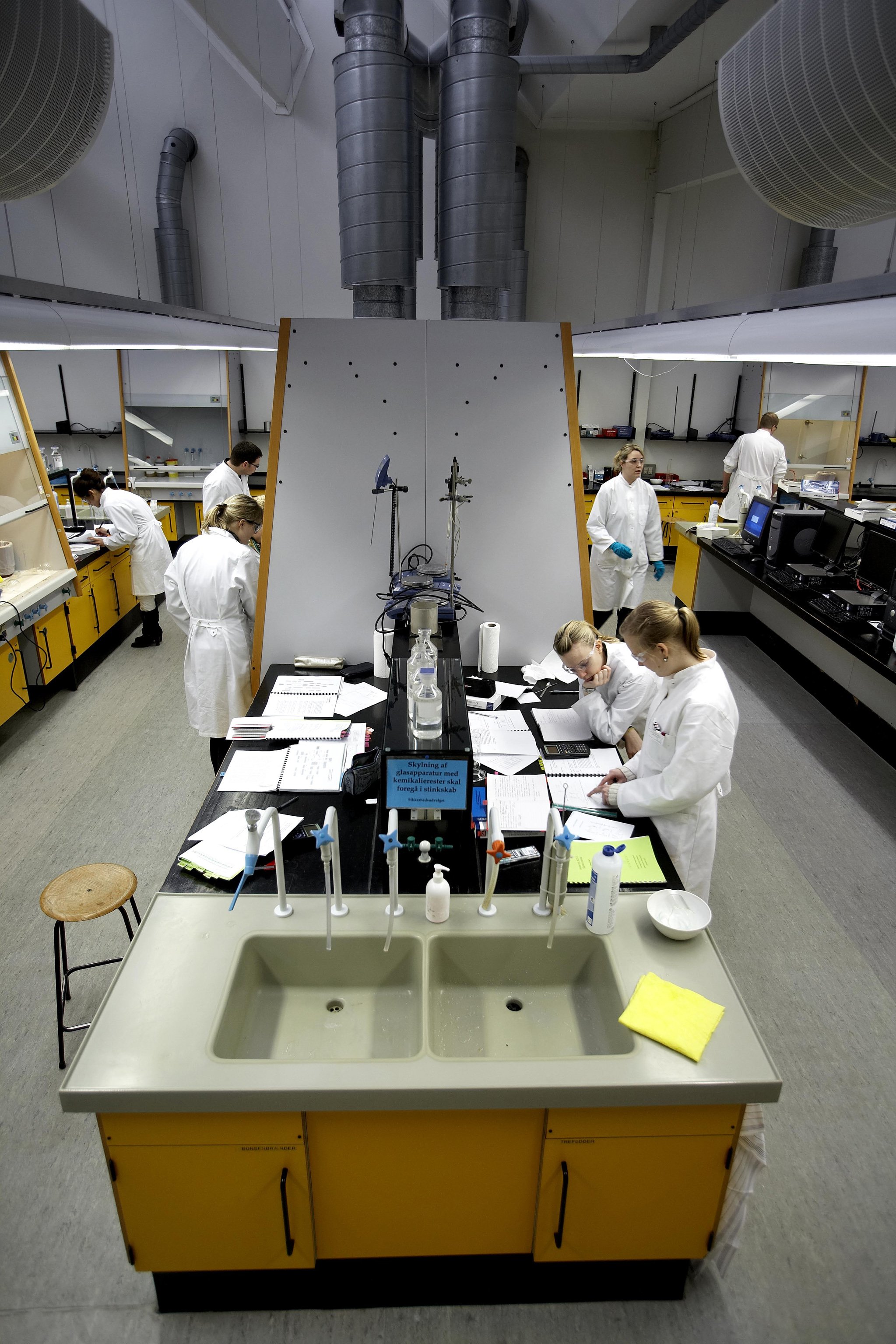 DE VÅDE FAG - Nedgangen i ekstern finansiering og øget optag betyder færre penge til ph.d.-stipendier.