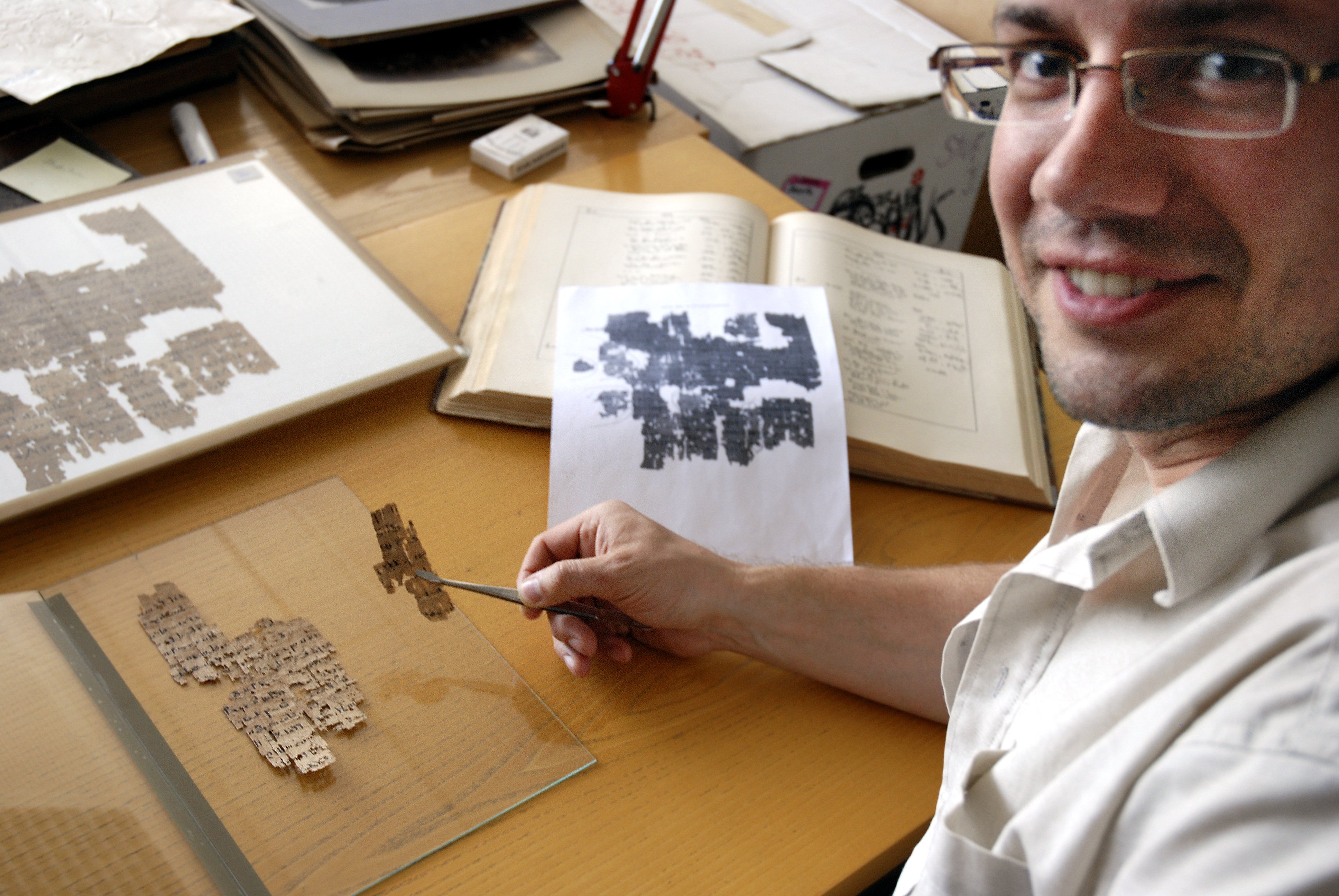 Kim Ryholt at work deciphering a 2000-year old interpretation