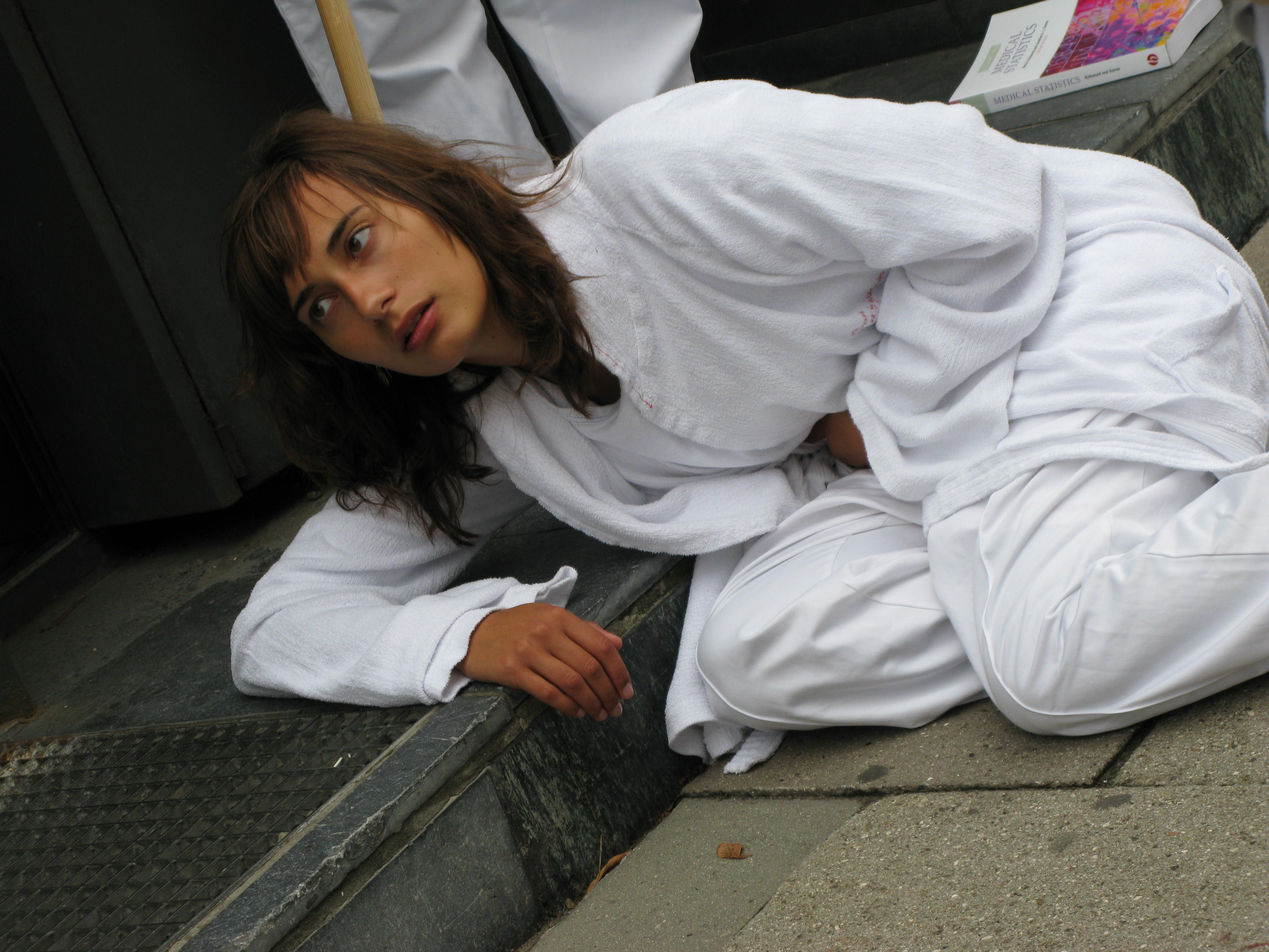 Medical students not satisfied with budget cutbacks