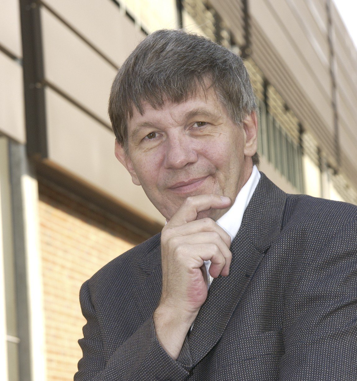 SAGLIG MAND - Rektor Ralf Hemmingsen fylder 60 i dag.