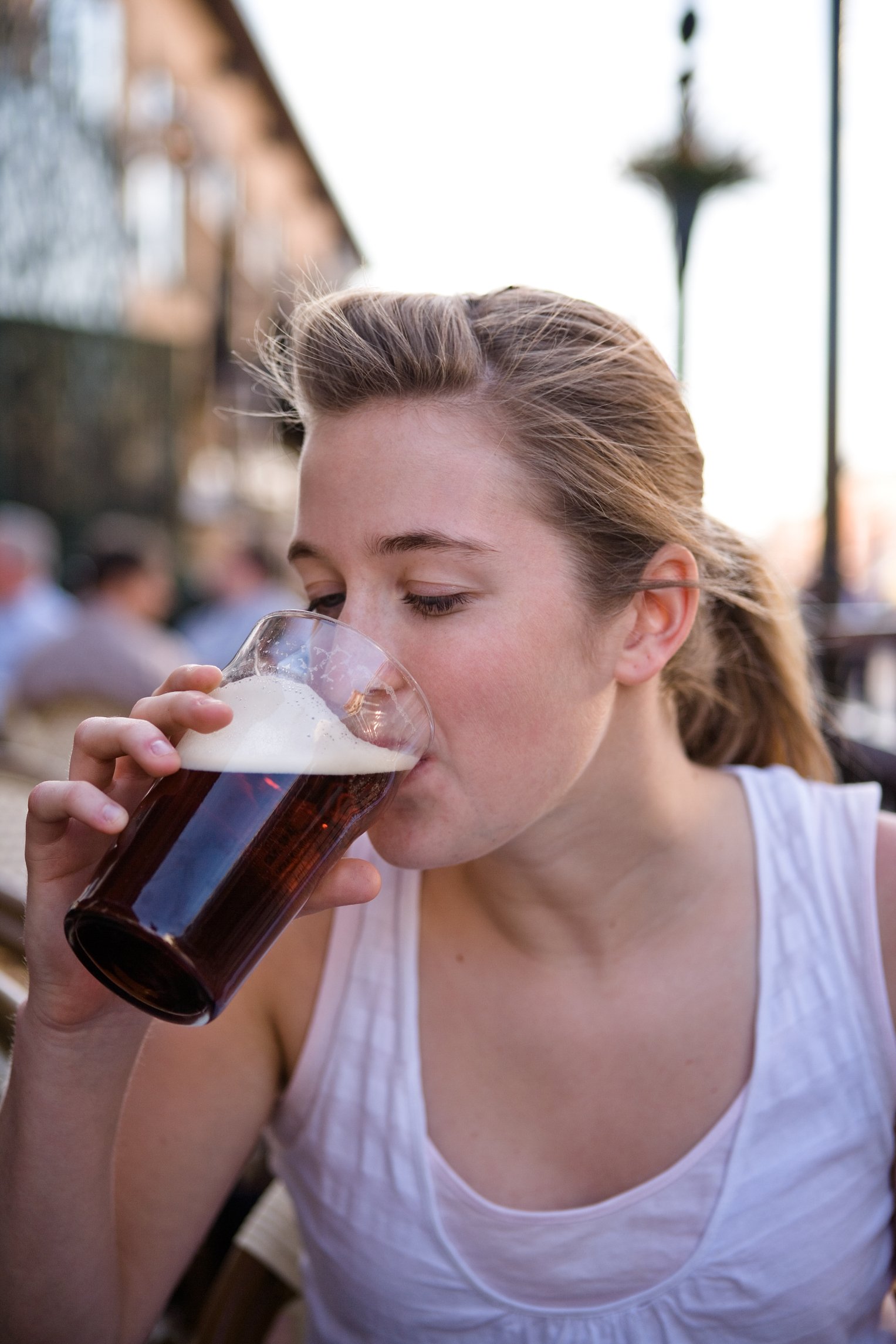 Stop before 5, say the Danish governement. They mean 5 units, not 5 a.m