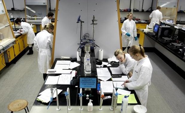 Students at the Faculty of Pharmaceutical Sciences will have fewer lessons to attend next year.