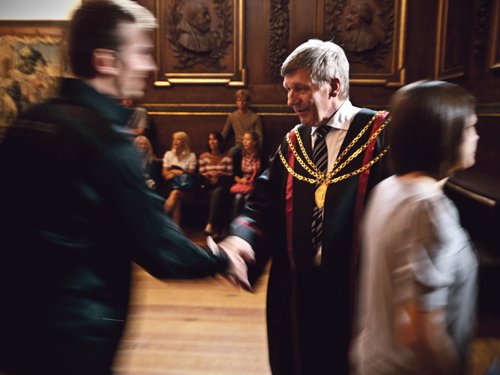 OPTAG 2010 - Cirka 6.000 nye studerende kan se frem til at hilse på rektor Ralf Hemmingsen ved den traditionsrige immatrikulation ved studiestart.