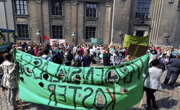 GENOPRETNING - Sidst de studerende demonstrerede mod nedskæringer var den 8. juni 2010, dengang mod VK-regeringens og Dansk Folkepartis såkaldte Genopretningspakke.