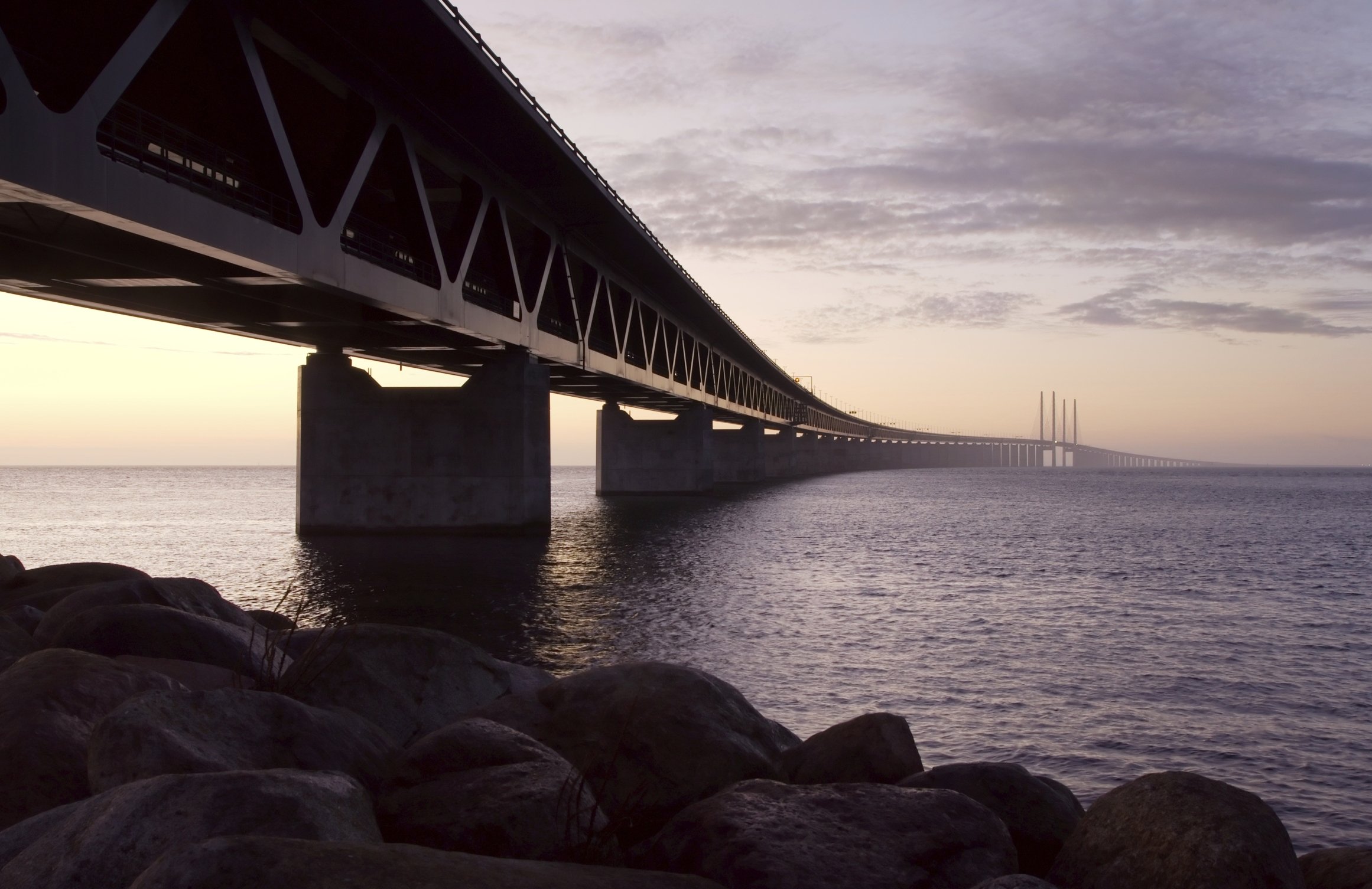 The Øresund Bridge connects Copenhagen to Malmo, which has benefited the cities' research development 