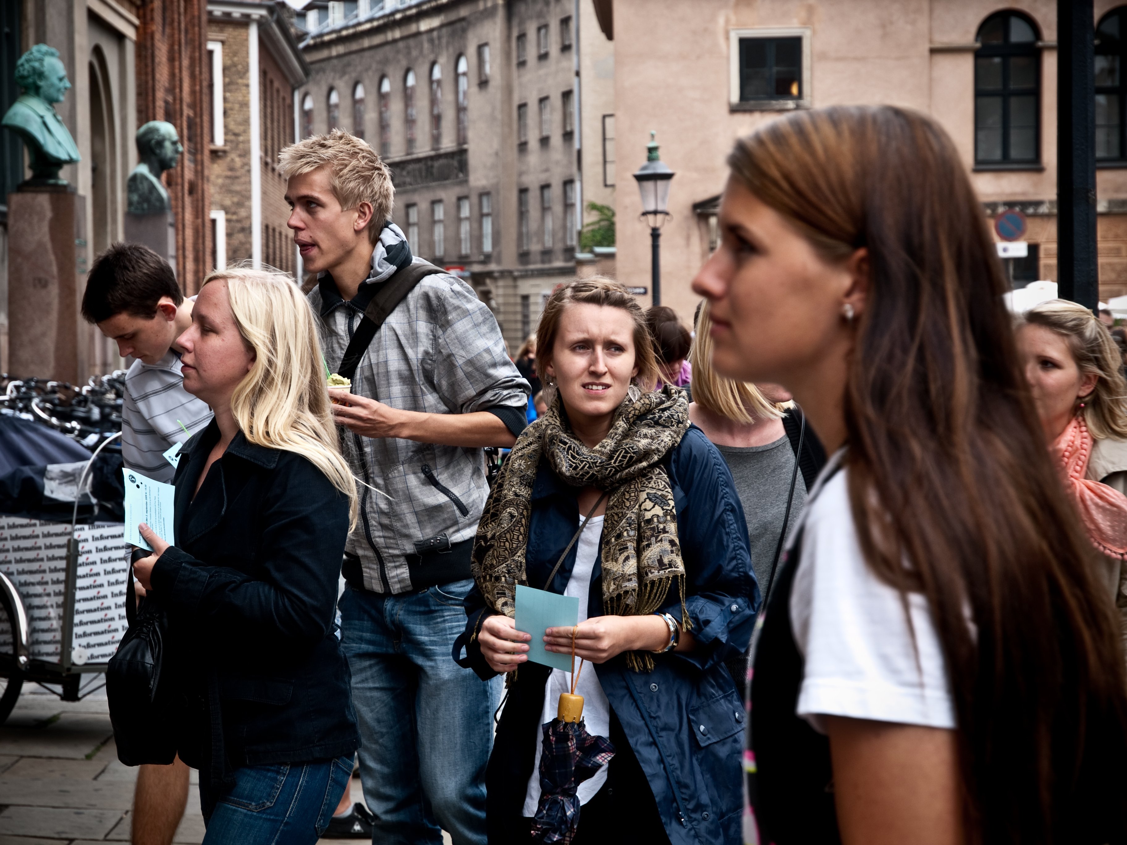 From the immatriculation ceremony 2009. If a government proposal is made law, the students that live in Denmark, but that are not Danish citizens, will lose their study grants. 