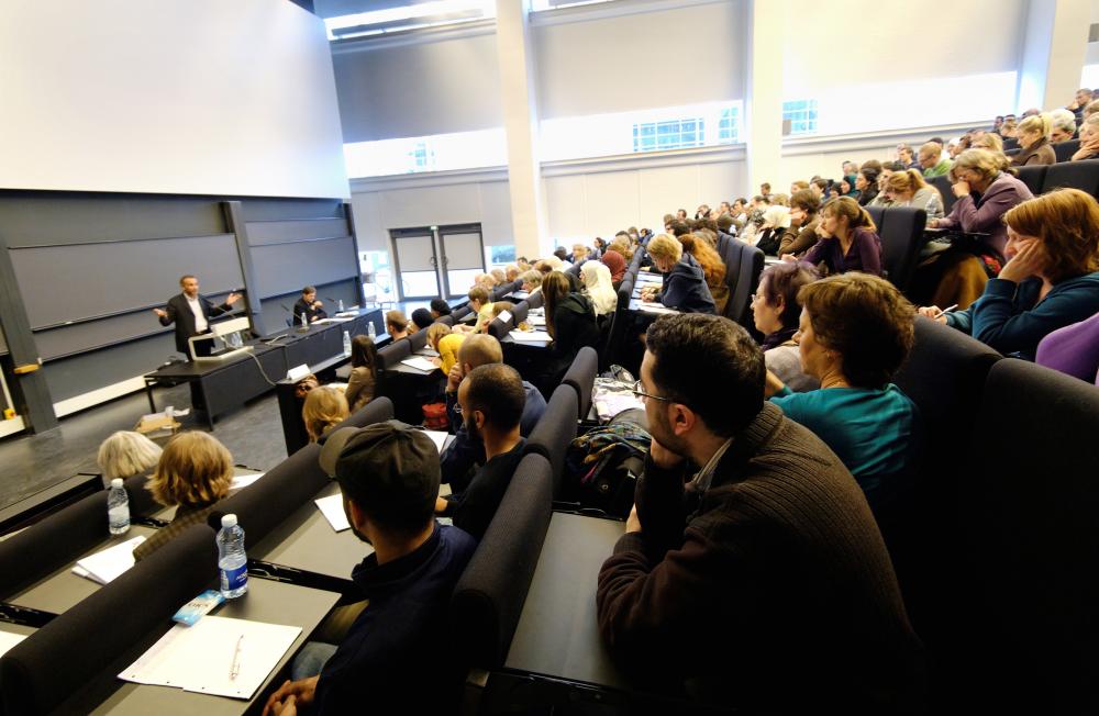 BIDRAG - Migrationsinitiativet har arrangerer masser af forelæsningsrækker, seminarer, kurser og workshops. Blandt andet var de medarrangør af konferencen 'Migration and the rise of the radical right' på KUA tidligere i år, hvor den kendte islamforsker Tariq Ramadan holdt oplæg.