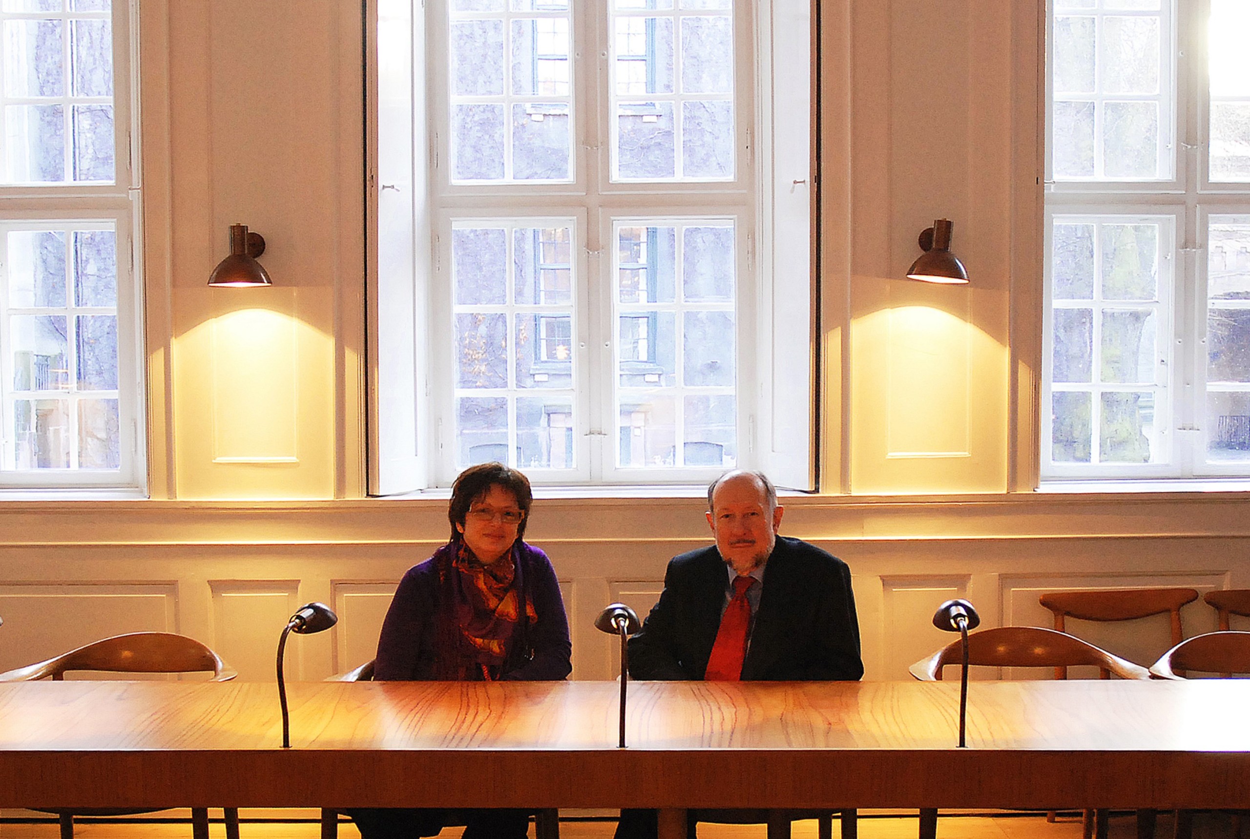 DISSIDENTER - Ingrid Kryhlmand og Niels Kærgård, begge medarbejdervalgte medlemmer af Københavns Universitets bestyrelse, mener, at bestyrelsen i praksis er reduceret til at nikke ja til et budget, der allerede er handlet af mellem KU-ledelsen og de lokale chefer.