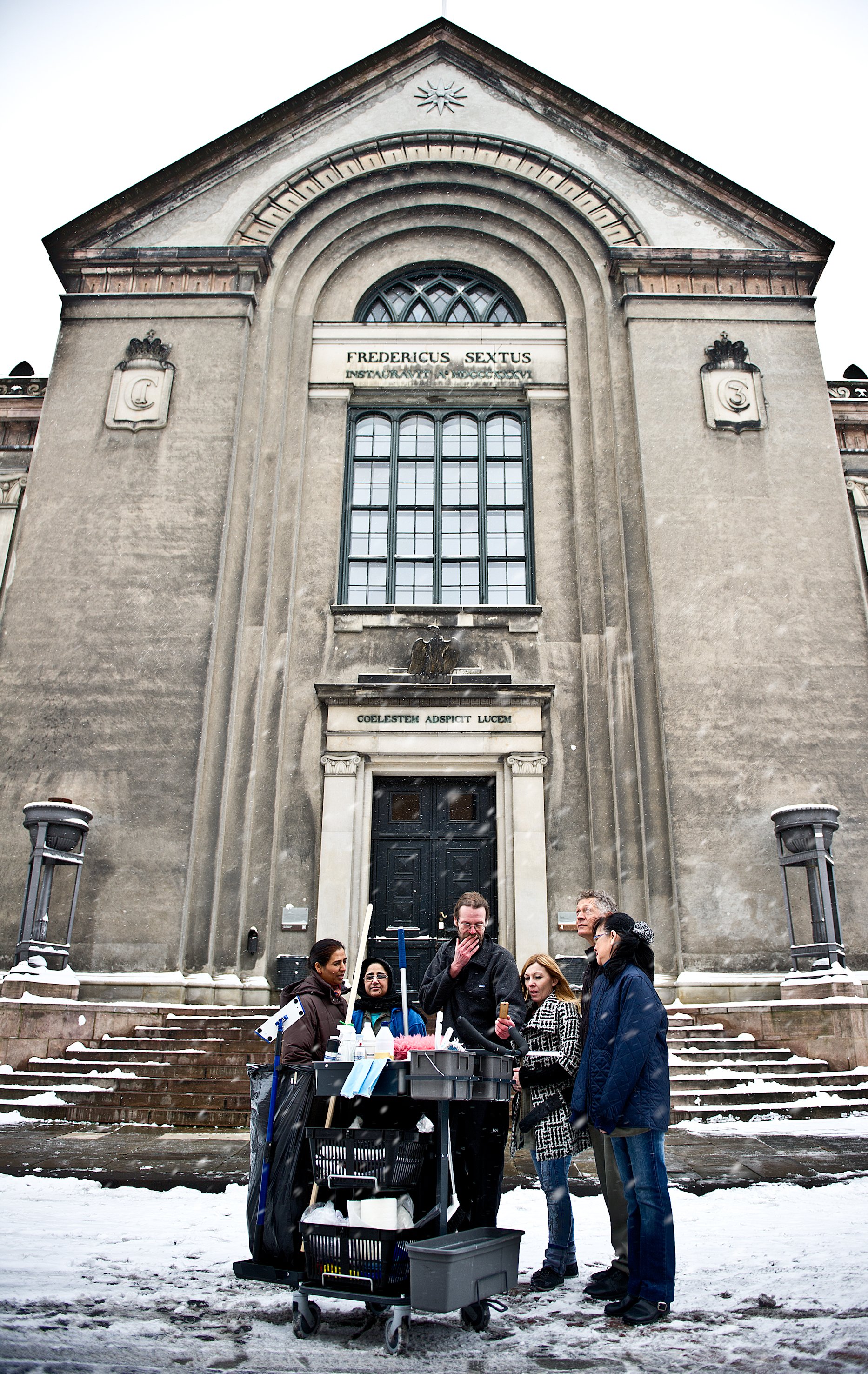 KULDEFRI – Ordet får en helt ny betydning for rengøringspersonalet i Indre By, der skal beskæres,
fordi varmeregningen er steget.