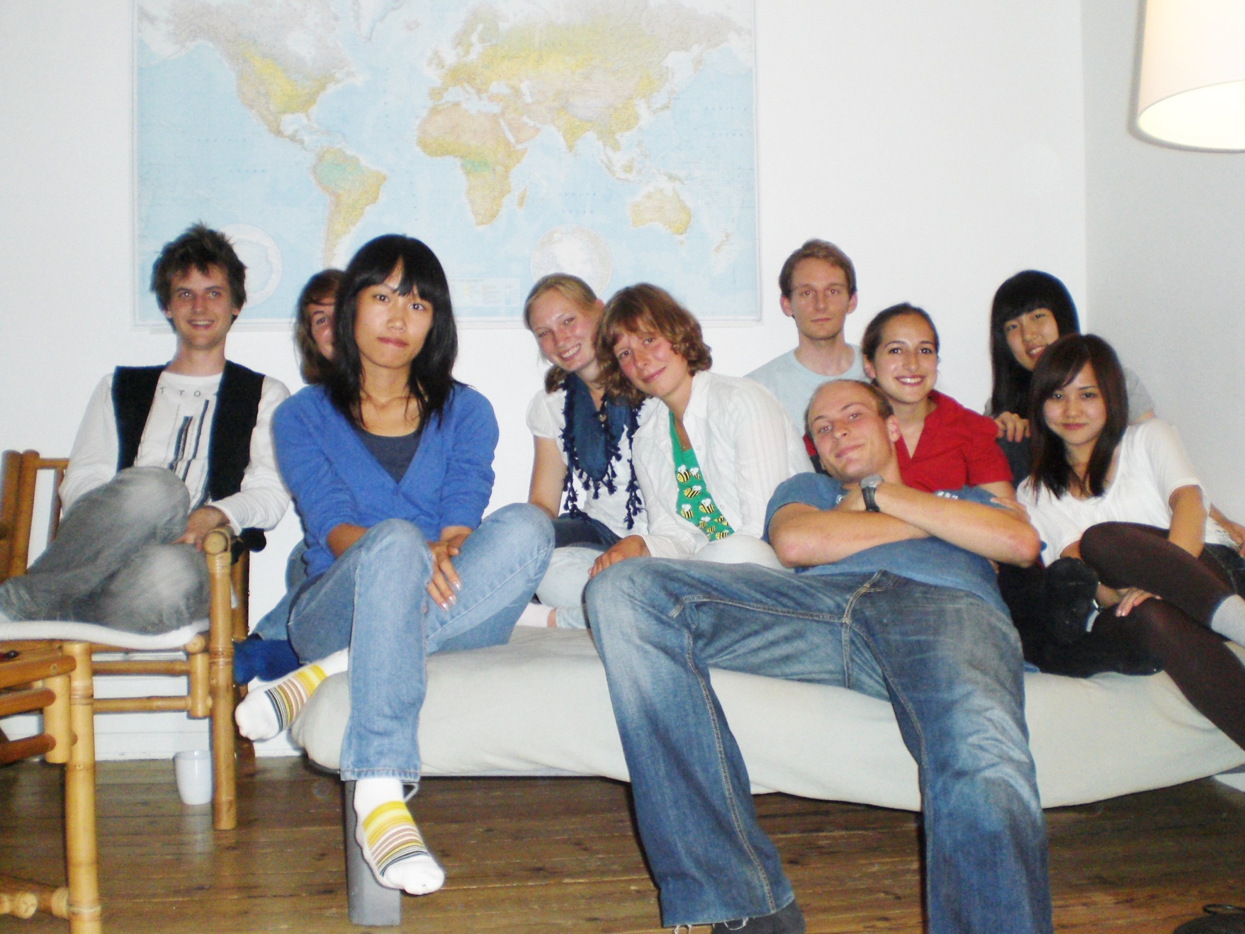 German friends among non-German friends. From the left: Sam (Australia), Odil (Germany), Dörthe (Germany), Laura (Germany) Andreas (Germany), Thomas (Austria), Anabel (living in Germany-Spanish), Sohyon (South Korea) and Can (China)
