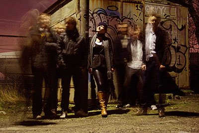 SVEDIGT - Miss Leeroys Delight lover at gøre dig hed i en kold tid.