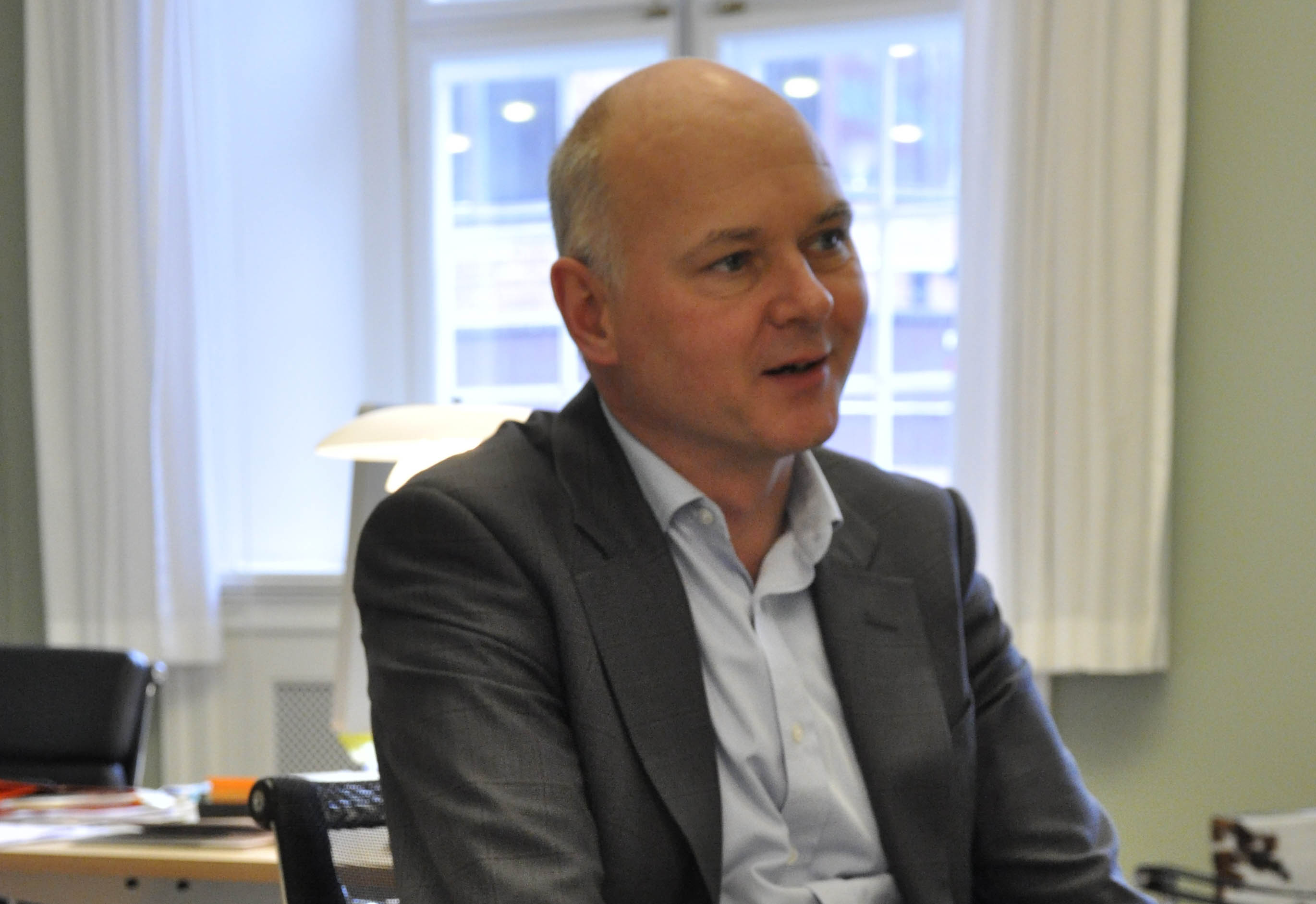 To attract the best, Danes have to open up, says prorector