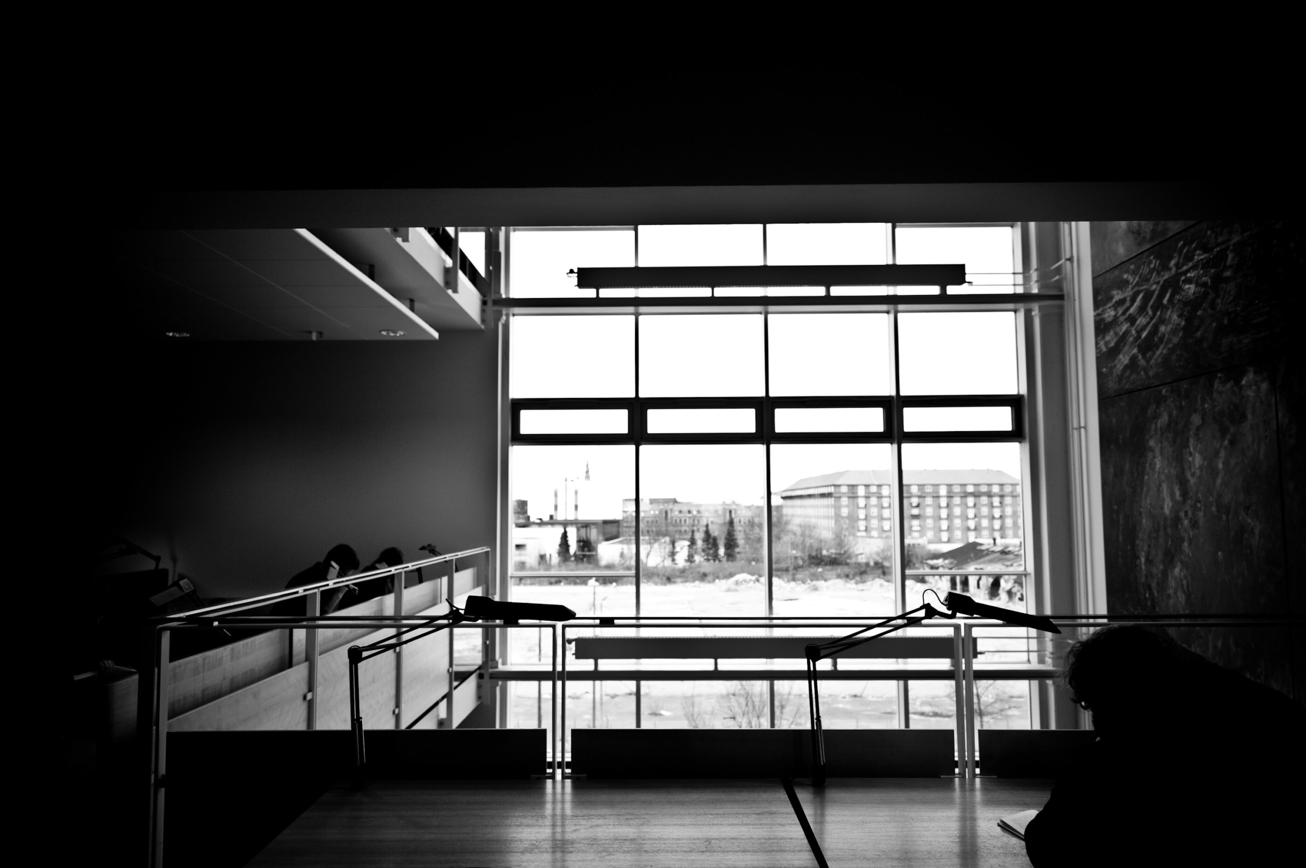 INSPIRERENDE? - På Engerom har man ikke skåret i undervisningen, til gengæld bliver der sparet på det, der skaber miljø på studiet.