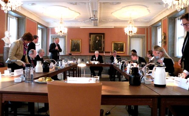 A previous meeting of the Board of the University. This time, decisions have not been traded off beforehand