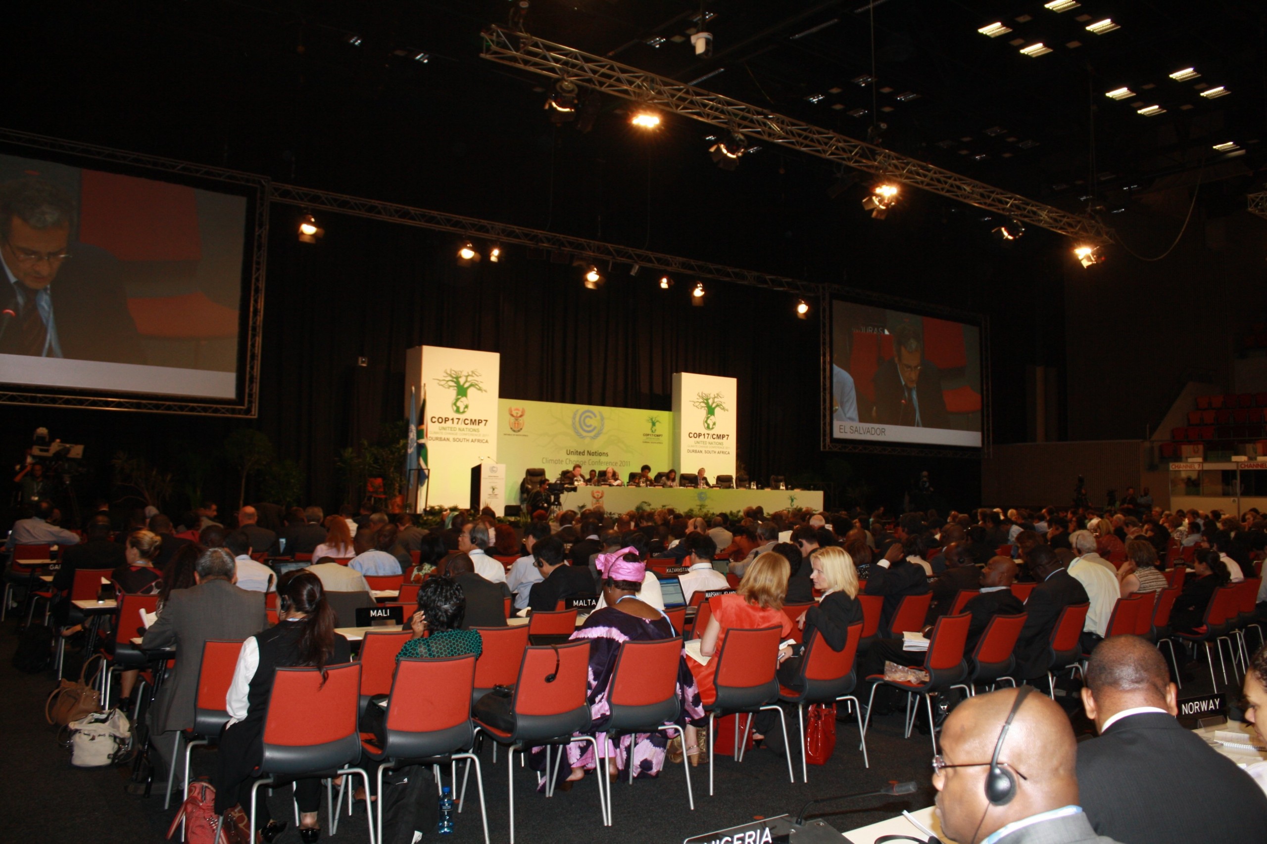 The opening plenary session at the climate conference in Durban. Climate scientist Schellnhuber says he is hopeful, but realistic of the outcome. Photo taken by a delegate for the University Post