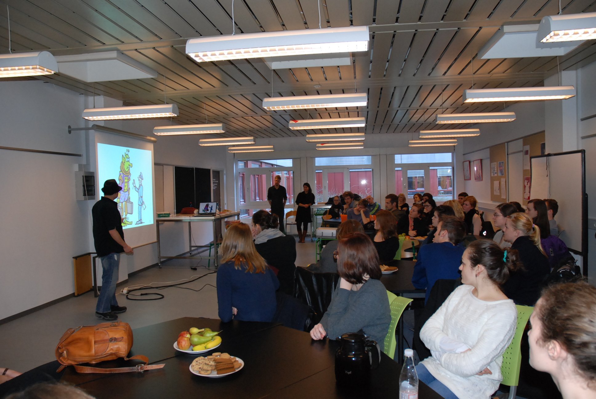 Faculty defends decision to restrict access to mentor group to applicants who have knowledge of Danish system and language 