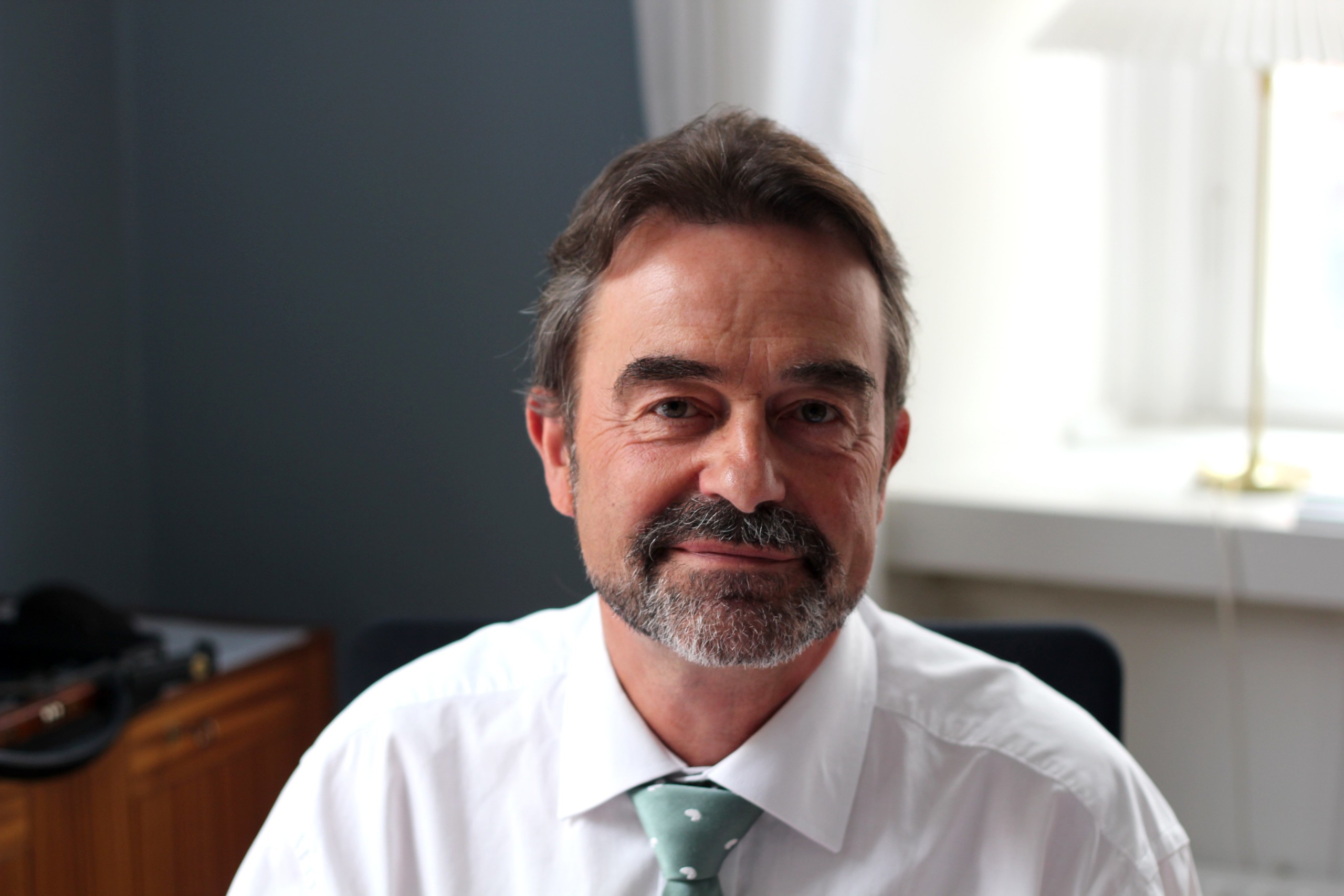 PENGERO - Københavns Universitet kan glæde sig til nogle år med økonomisk stabilitet, hvis regeringens finanslovsforslag bliver vedtaget. Det glæder direktør Jørgen Honoré.