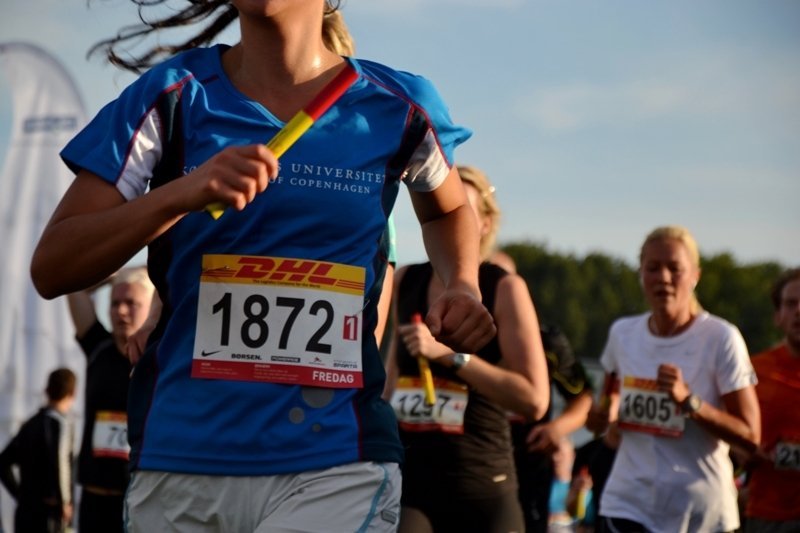 Runner from one of the teams at Friday's DHL. Three of the HR & O team members (not pictured) ran the last leg together