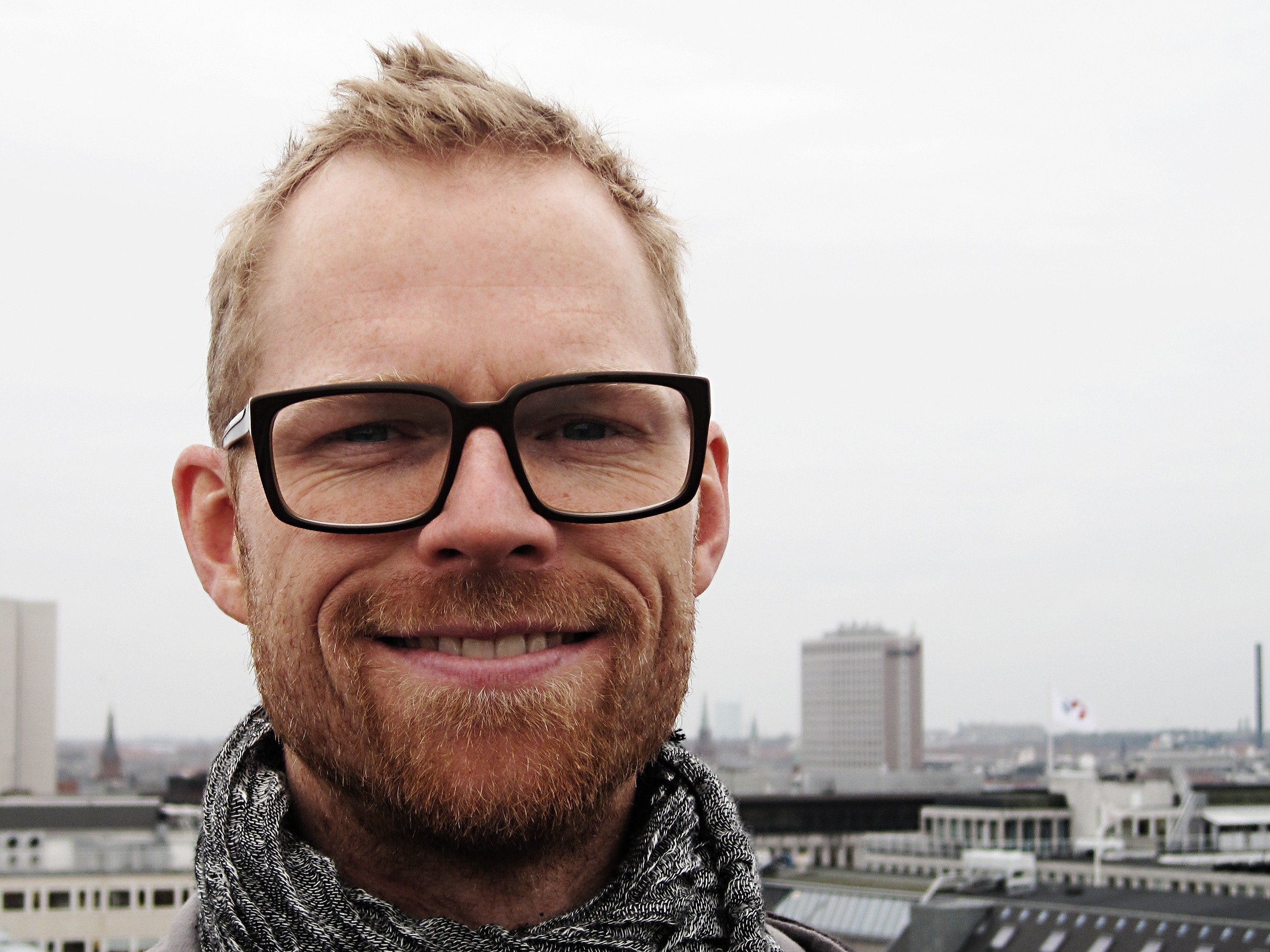 Lars AP is the author of F...ing Friendly and he is all for it: Friendliness