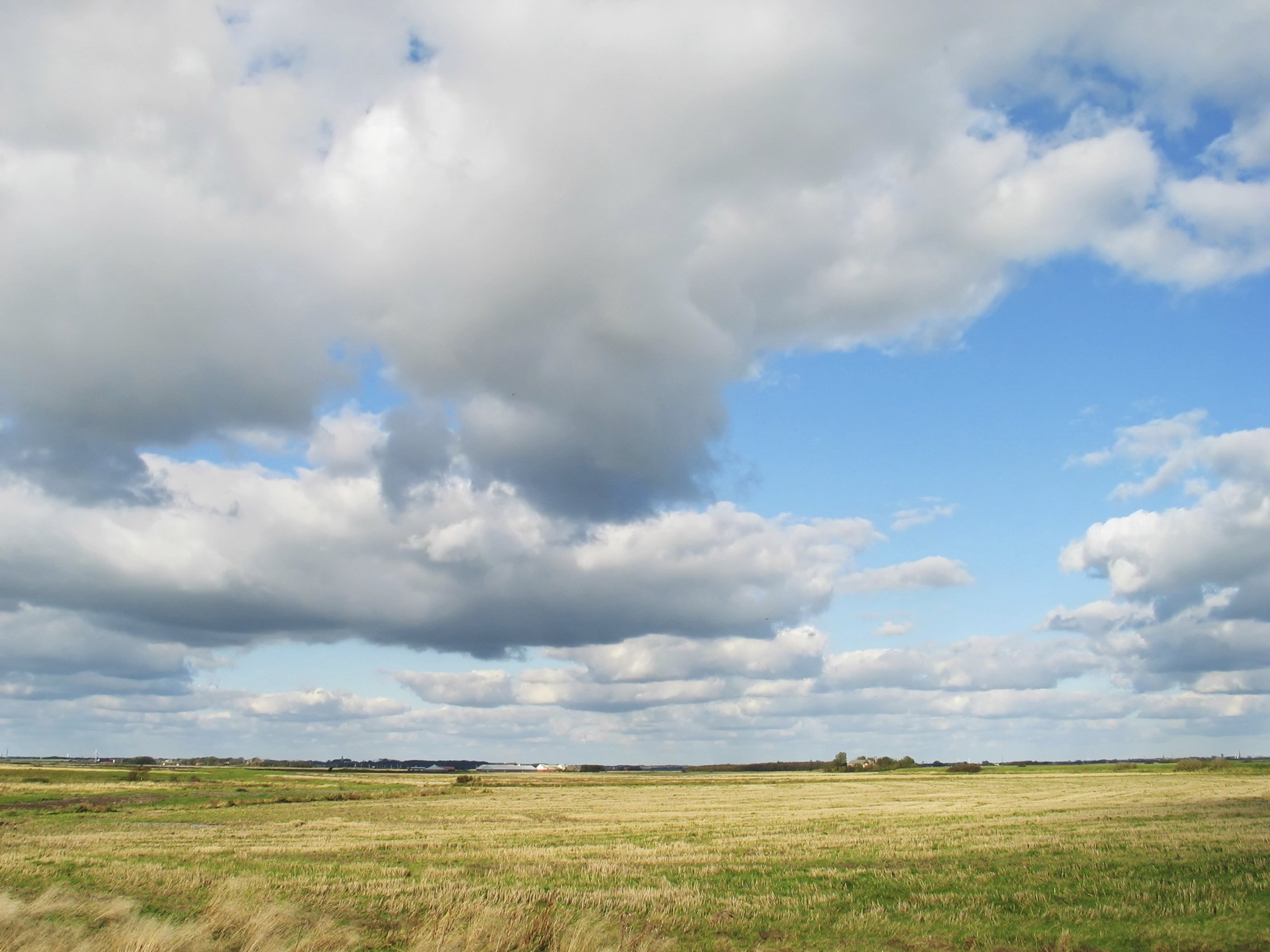 'Not an abyss' but smooth sailing - the budget prognosis is positive.