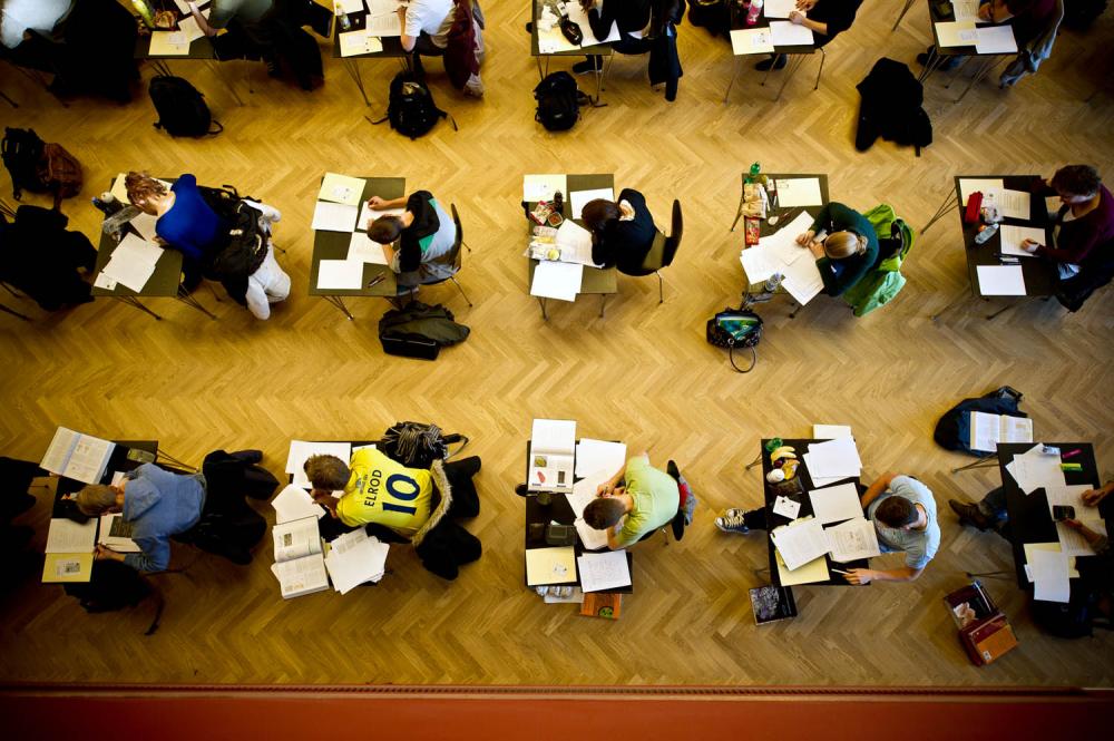 INCITAMENTSSTRUKTUR - Rektorkollegiets formand, Jens Oddershede, mener, at SU-aftalen vil motivere de studerende til at komme hurtigere igennem eksamenslokalerne