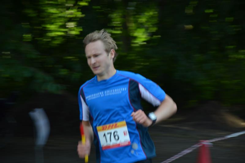 Niels Grøn Nørager, an elite runner and chemical biologist, led out for his team in 2012 on their way to the University of Copenhagen title