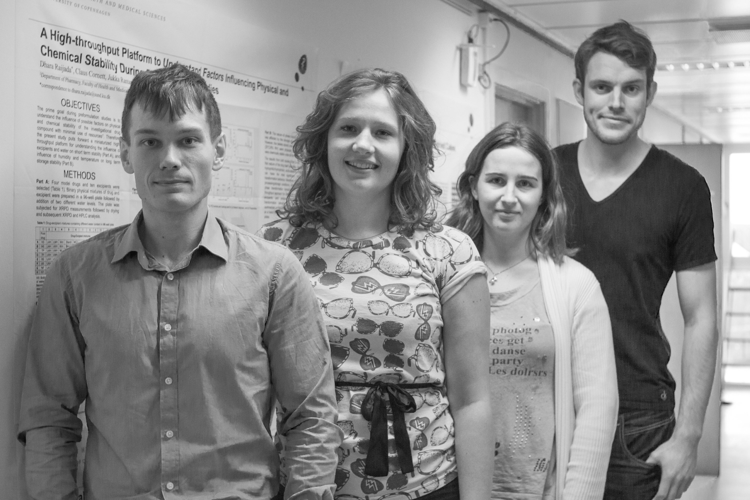 FARMAVIDEN - Claus Greve Madsen, Katrine Jensen, Eva Lobbens og Hjalte Trnka er alle engagerede i den nye studenterafdeling af AAPS.