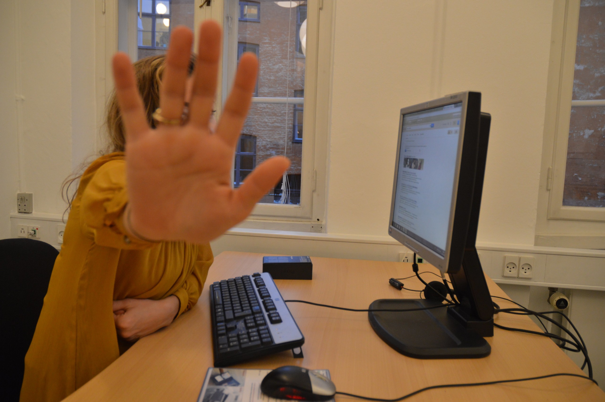 She doesn't like the photographer's gonzo style