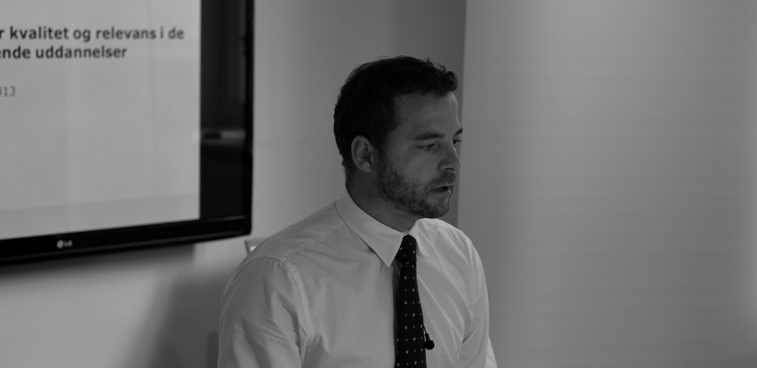 PRES - Morten Østergaard har stillet de studerende og universiteterne i udsigt, at de får en udsættelse af fremdriftsreformen. Men Venstre betinger sig, at det ikke skal koste penge, og at ministeren får løst de problemer, der gør reformen vanskelig for universiteterne.