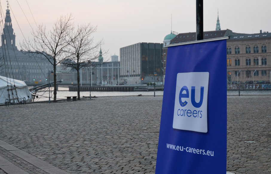 EU-KARRIERE- Find Holger(danske). Det er svært på billedet her, og det samme gælder i EU, hvor der er alt for få danskere i embedsværket i EU-kommissionen, mener både udenrigs- og uddannelsesministeren, som i marts inviterede de studerende til EU-karrieredag. 