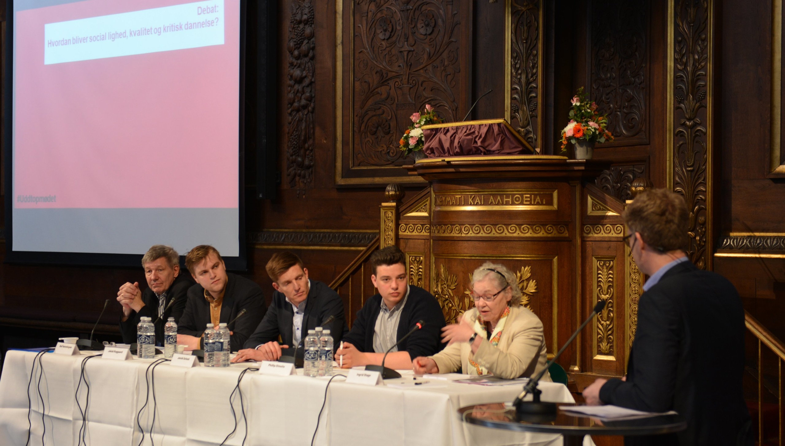 PANELDEBAT- Ralf Hemmingsen, Jakob Ruggaard, Jannick Schack, Phillip Dimsits og Ingrid Stage. Fem stemmer i uddannelsespolitikken, som efterhånden kender hinandens argumenterer ud og ind, oplevede man på uddannelsestopmødet på KU. 