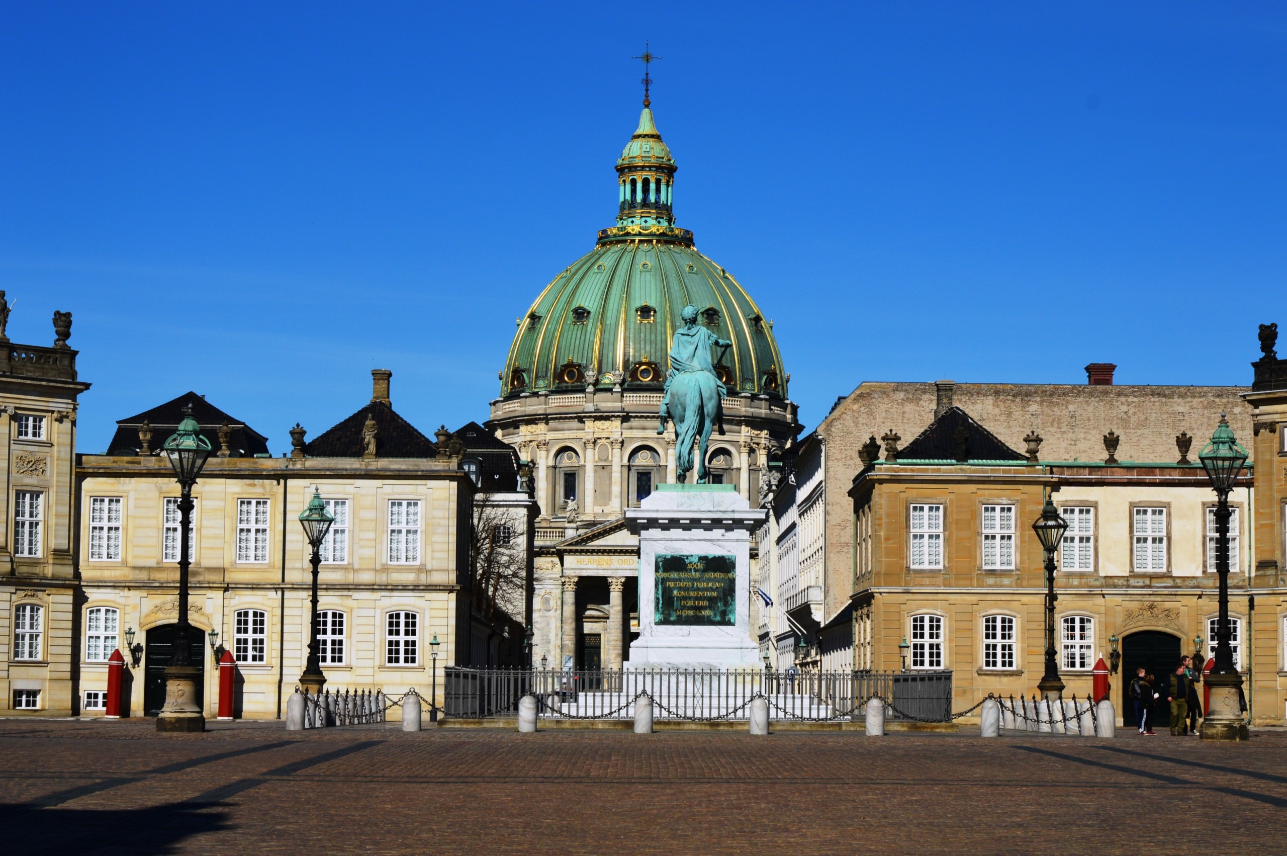 Amalienborg castle and the Marble Church in the Inner City