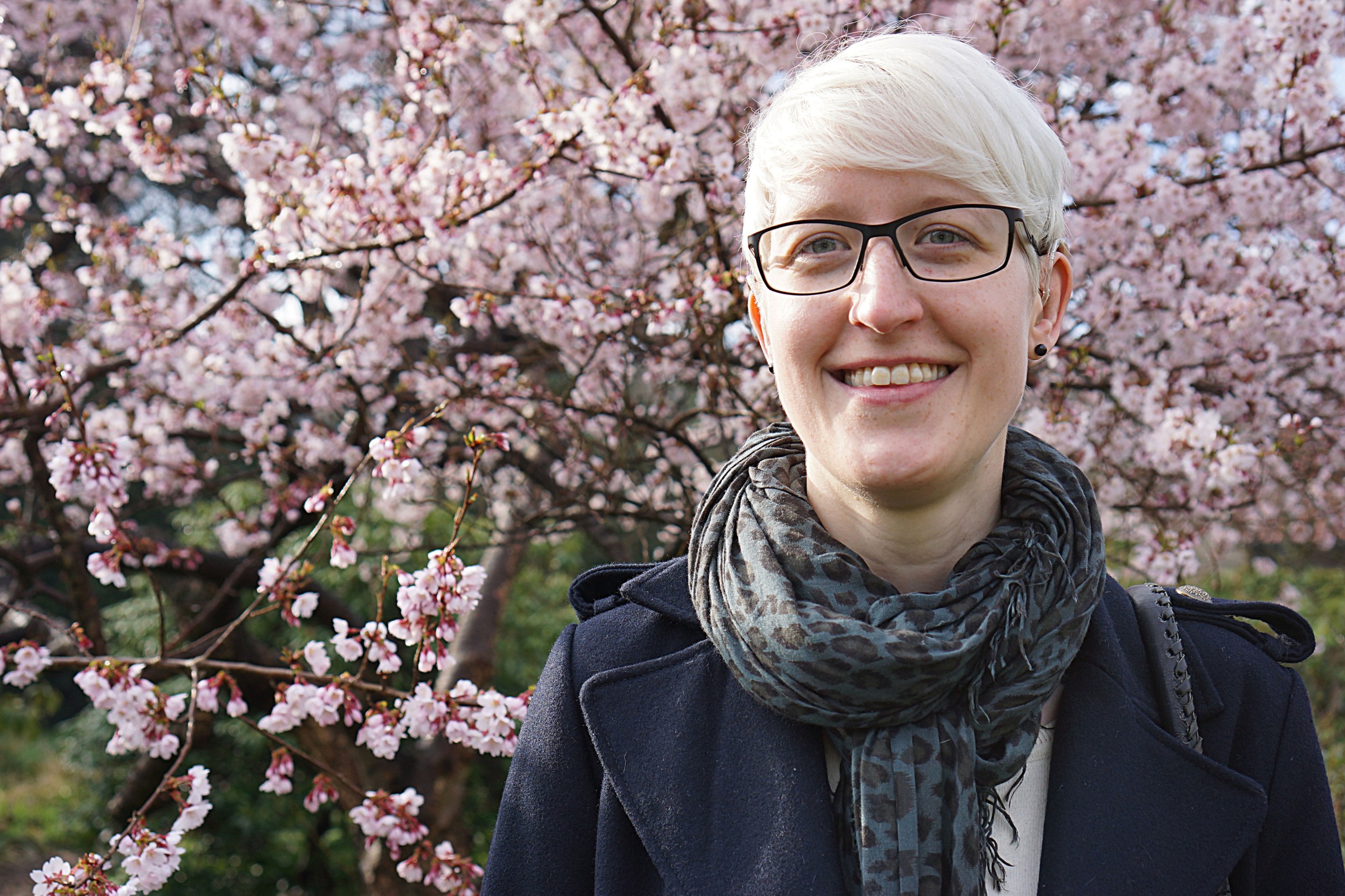 Eva Sørensen got through veterinary school at the University of Copenhagen, and with solid grades, without the use of hearing  