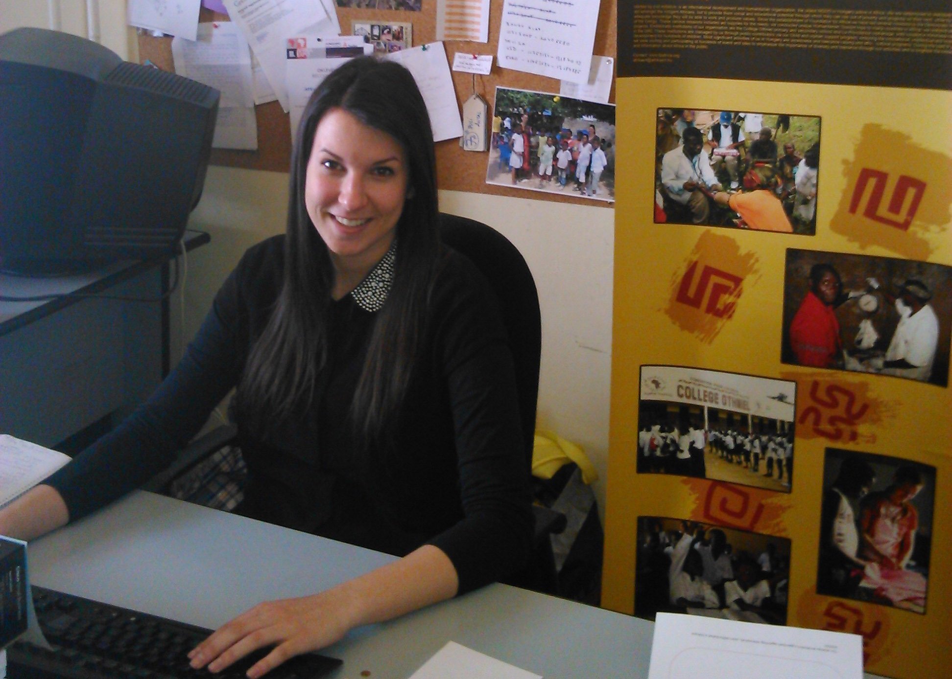 Former reporter Petra Bujtás at her desk in her current internship at Foundation for Africa in Budapest.