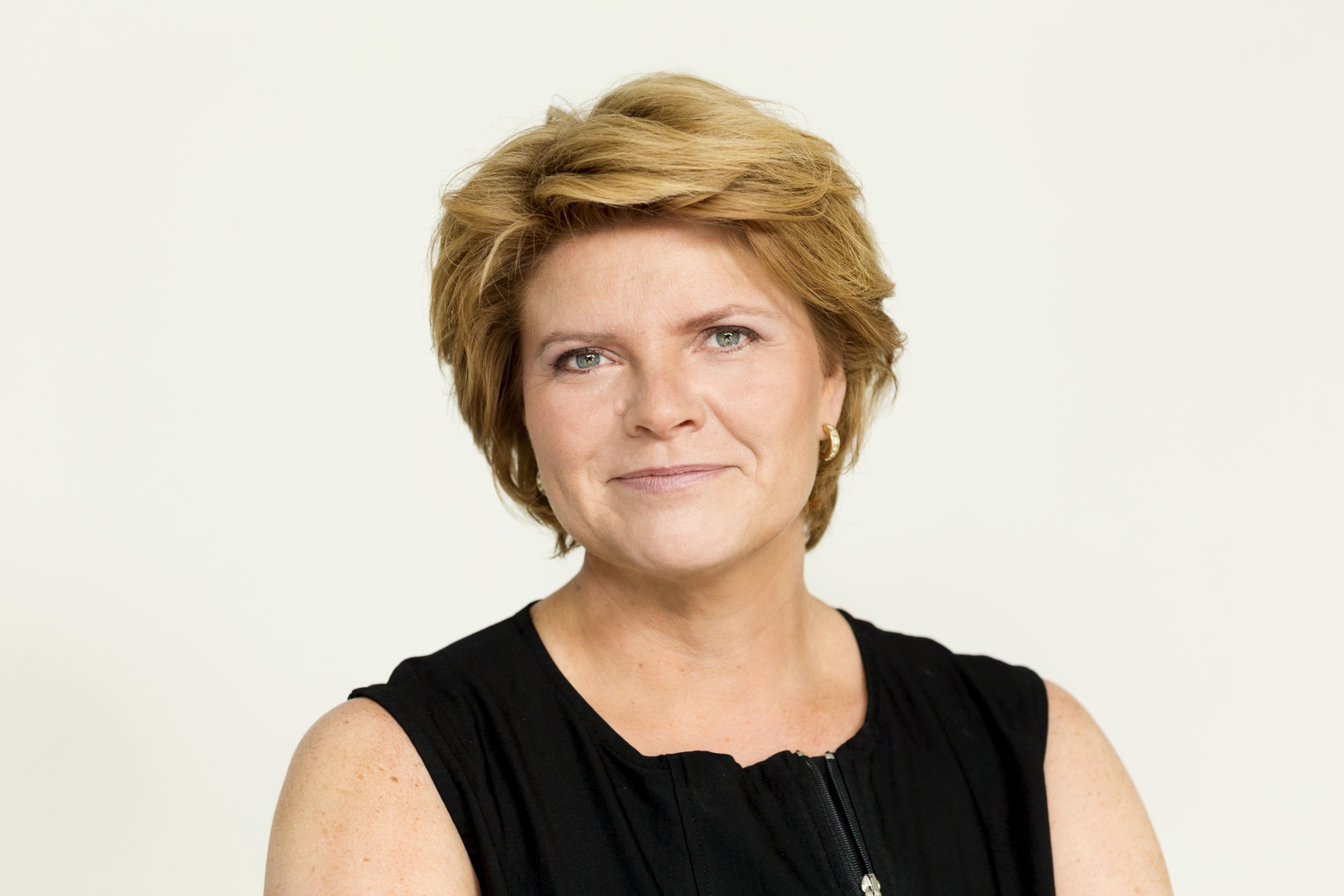 FRIDA FROST - IDAs formand gør opmærksom på, at hendes organisation - trods støtten til dimensioneringen - også kritiserer uddannelsesminister, og medarbejder på orlov, Sofie Carsten Nielsen, når regeringen fører en politik, der ikke gavner hendes medlemmer.