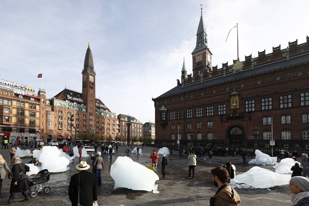 Art installation Ice Watch by Olafur Eliasson and Minik Rosing at Copenhagen City Hall