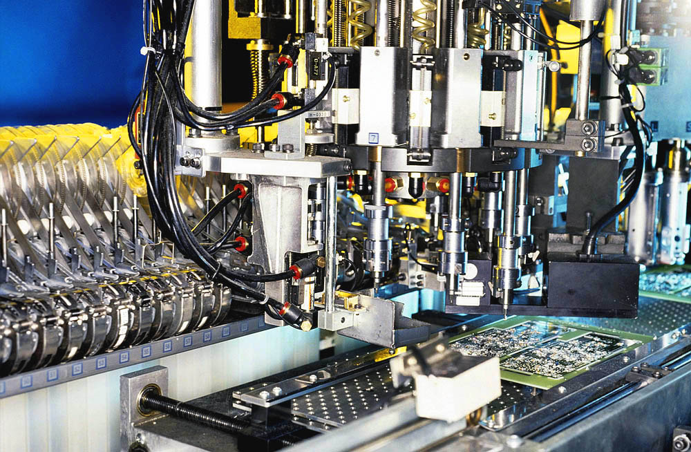 LEVÉR VAREN - Mere af det her, siger virksomhederne, og mindre humanistisk flimflam. Dansk Industri fik de svar, de selv gik efter, svarer KU.