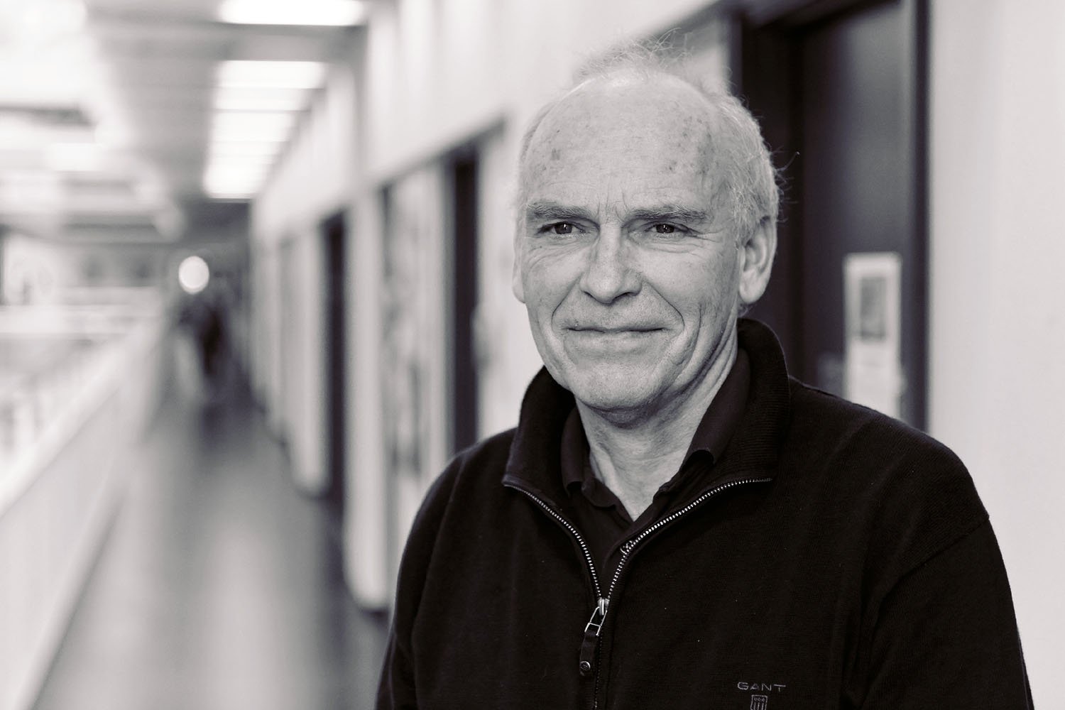 LYDHØR - Studienævnsformand Jørgen Staun erkender blankt, at Engerom-instituttet ved KUA har lavet en fejl i dets praktikvejledning, men han fastholder, at et praktikophold kun kan give max 15 ECTS og ikke 30.  