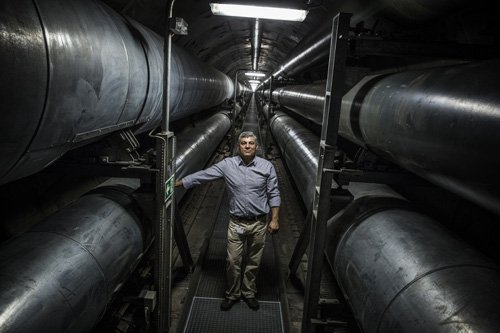 Reza Rad of Campus Service, project manager for the district cooling project for North Campus. The big pipes supply climate friendly cooling water from the Copenhagen harbour to cool the laboratory buildings that are heavy on equipment that generate heat
