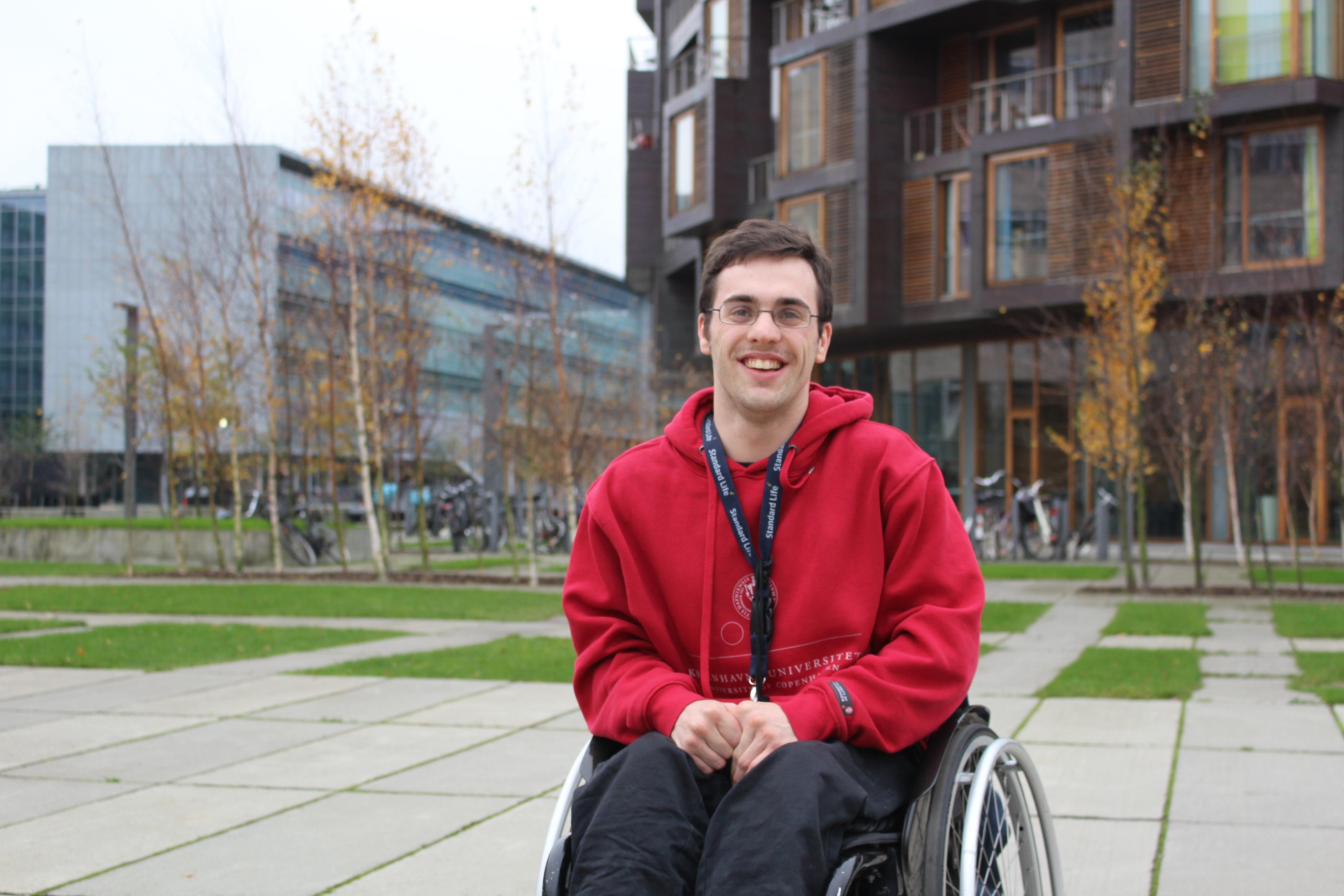 Tom Fletcher, a volunteer blogger for handicapped students