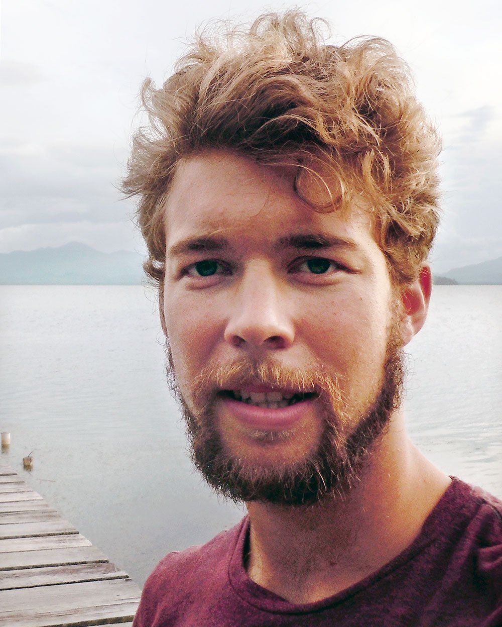 ÅBEN HIMMEL - Thore Keitum Fisker på tur. Noget, der var ikke var tid til, da han læste Medicin.