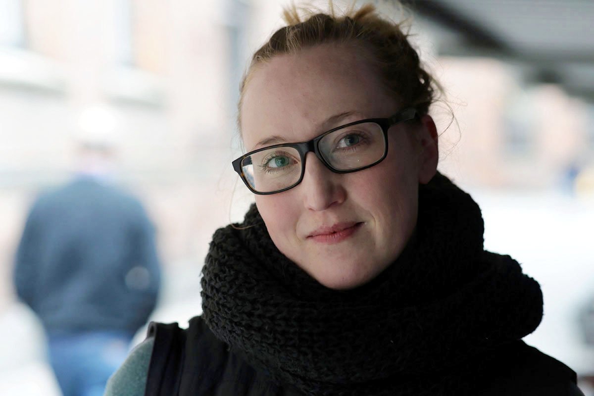 FARVEL - Cecilie Lund er ikke begejstret for, at det er økonomi, der nu tvinger hende til at sige farvel til sit kandidatstudie. 