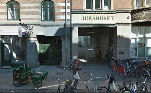 Screenshot of entrance to Faculty of Law, University of Copenhagen