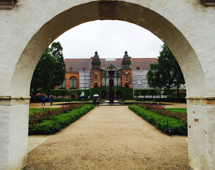 Entrance to the Royal Library Garden