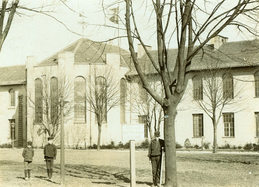 The outside of the auditorium before the explosion taken in the mid- to late-1800s. 