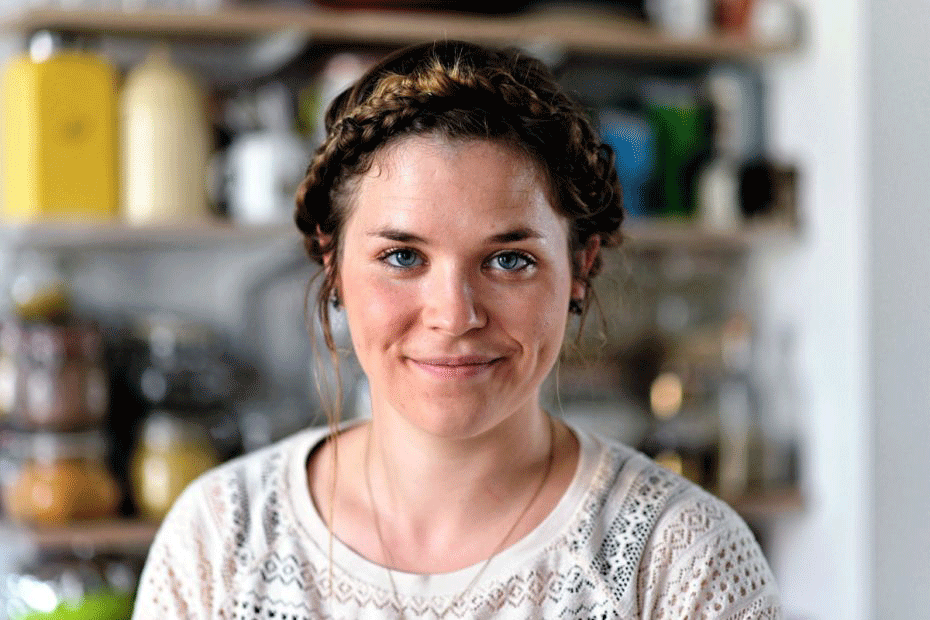 MASTERS STUDENT, MOTHER AND VOLUNTEER – in one month, Mathilde Baumann is will begin the last semester of her medicine degree. But she is also continuing with her work as a volunteer coordinator, so that her own studies and clinic visits will be supplemented with drawing up shift plans and coordinating volunteers