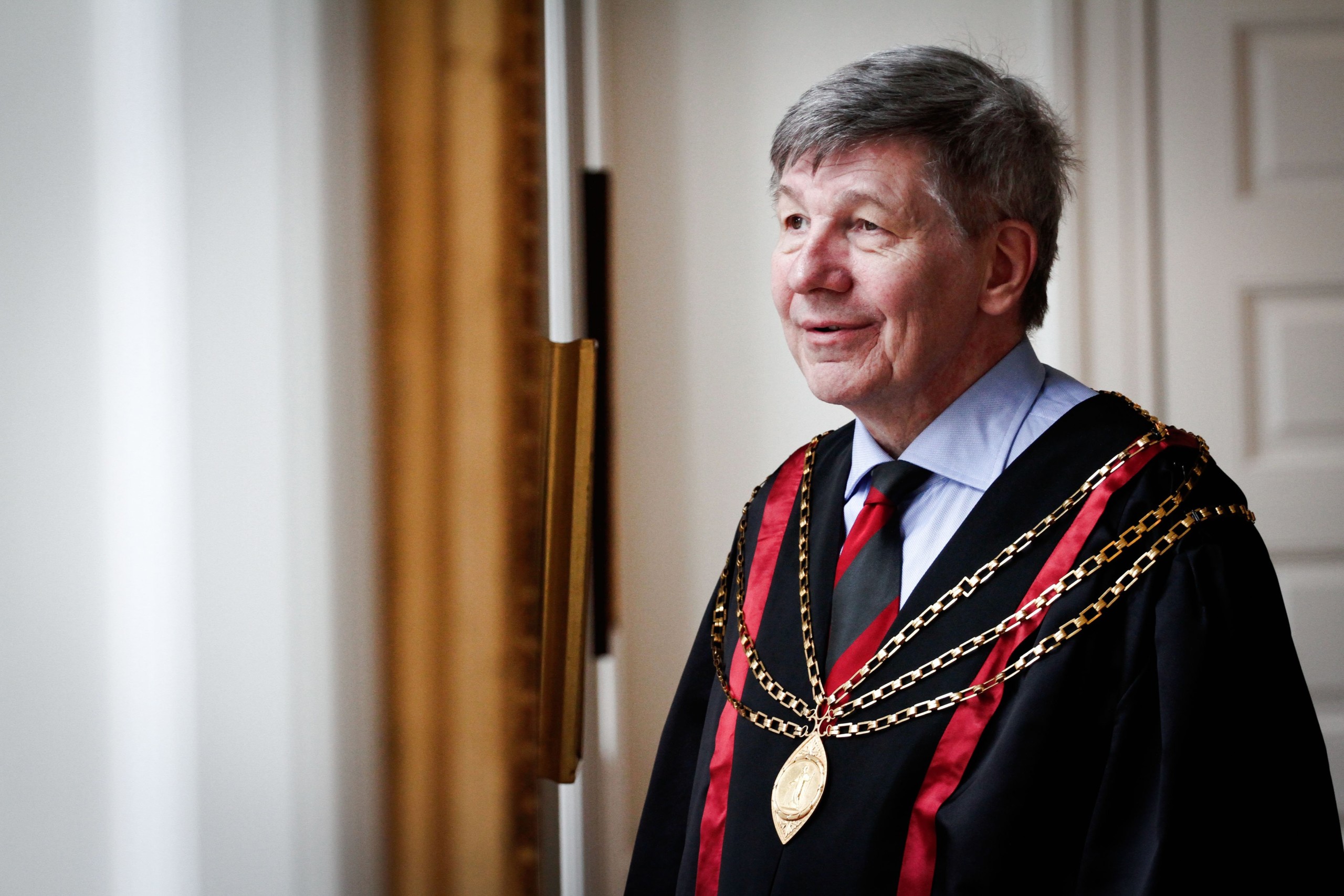 CAND.MED. 1975 - Rektor Ralf Hemmingsen er uddannet i medicin fra Københavns Universitet.