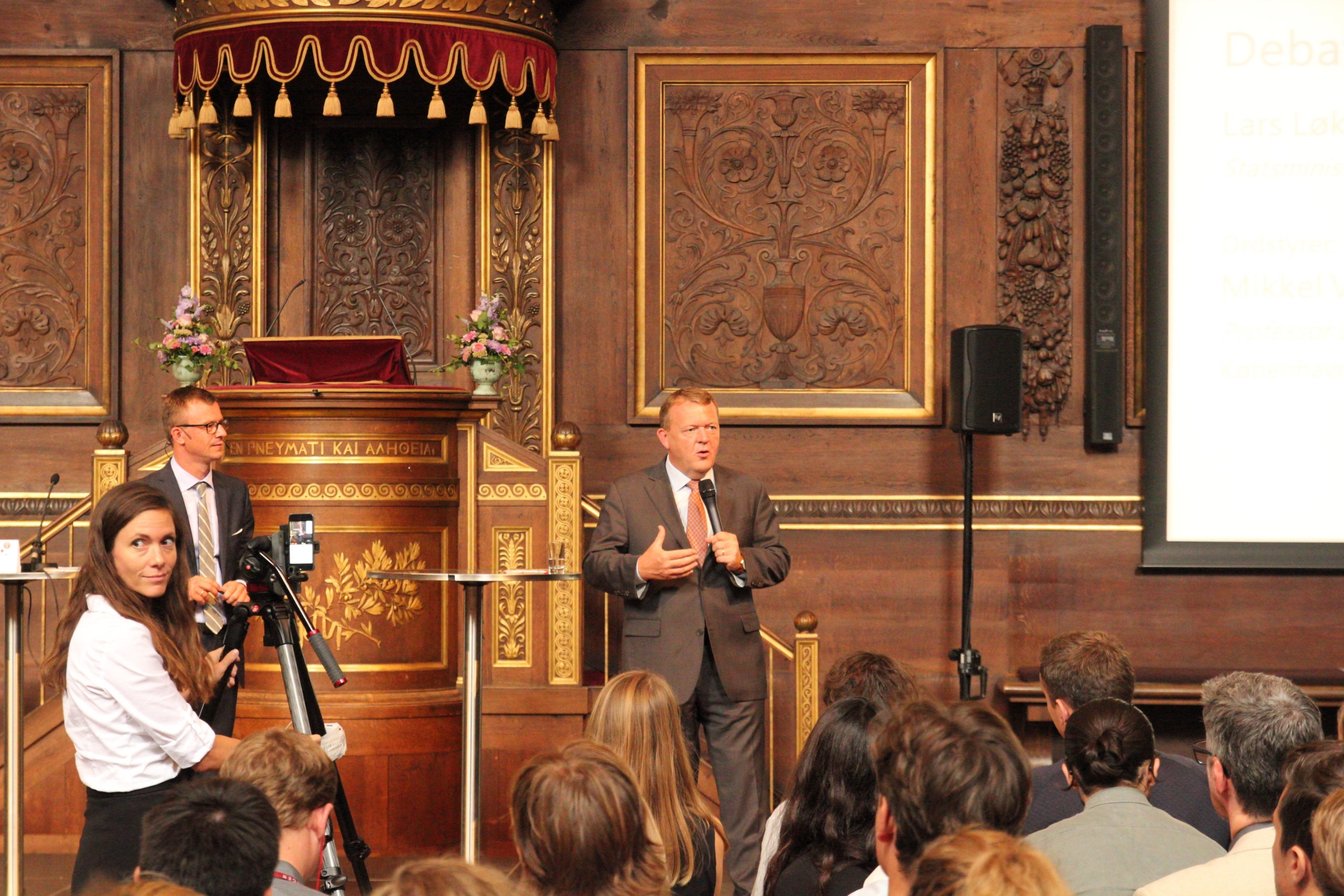 Lars Løkke debatterer sit SU-udspil med universitetets ansatte og studerende i KUs festsal.