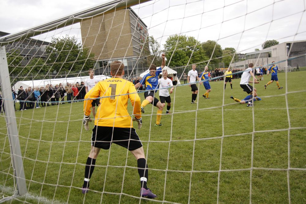 B1286 fra historie mødte Kuplens Kæmper fra statskundskab i finalen i 2014.